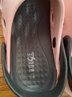 Rouge Jelly Clog in Light Pink and Black
